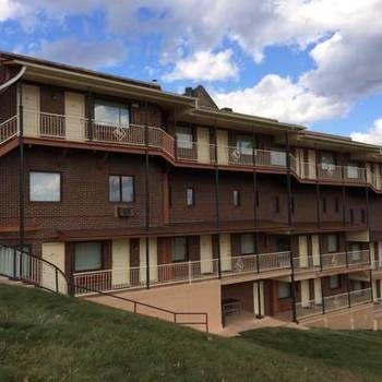 Budget Inn Бекли Екстериор снимка